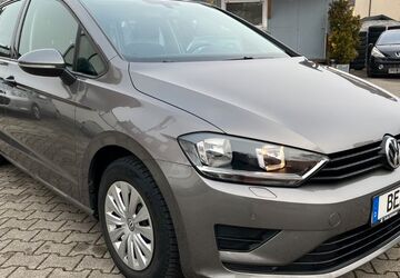 VW Golf Sportsvan 189.000 km 7.990 &euro; München 81825