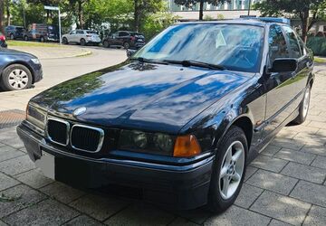 BMW 316 94.000 km 6.999 &euro; München 81475