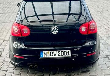 VW Golf 210.000 km 3.300 &euro; München 81245