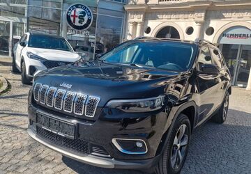 Jeep Cherokee 57.238 km 21.990 &euro; München 81827
