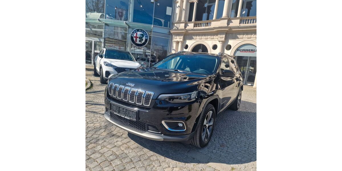 Jeep Cherokee 57.238 km 21.990 &euro; München 81827