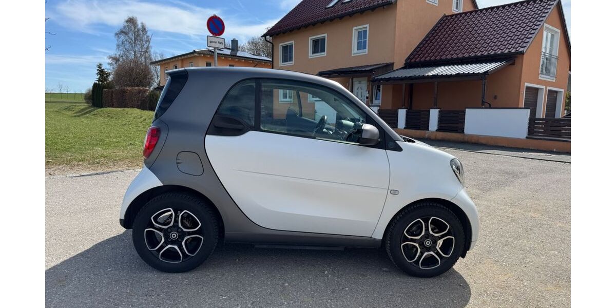 Smart ForTwo 43.664 km 9.500 &euro; Dachau 85221