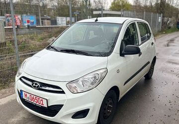 Hyundai i10 144.951 km 1.490 &euro; München 81929