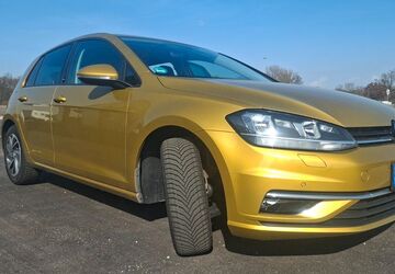 VW Golf 53.700 km 17.400 &euro; München 81539