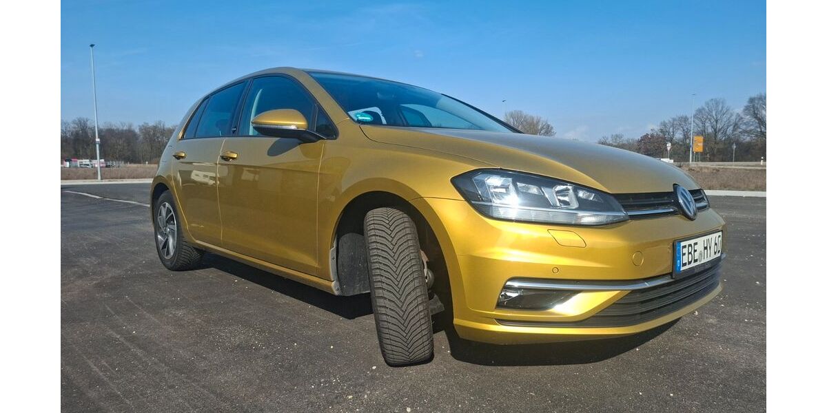 VW Golf 53.700 km 17.400 &euro; München 81539