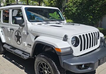 Jeep Wrangler 8.600 km 45.999 &euro; München 80689