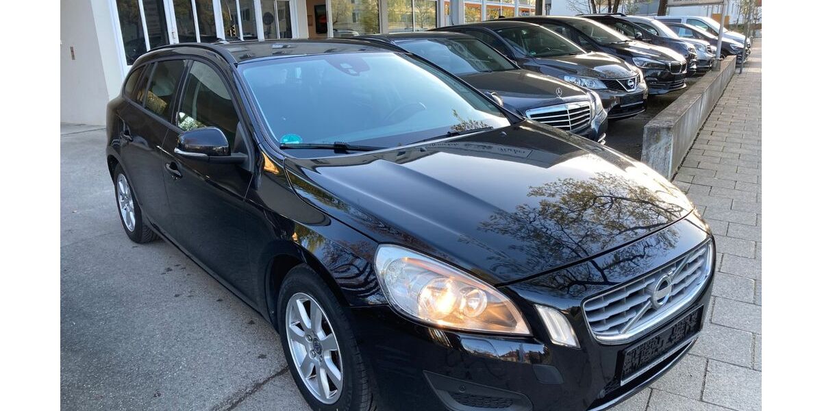 Volvo V60 260.000 km 3.950 &euro; München - Pasing-Obermenzing 80687
