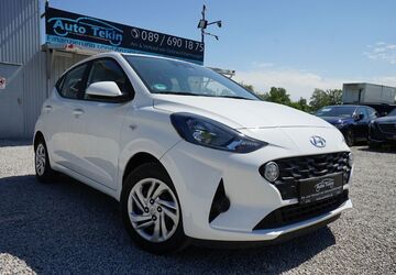 Hyundai i10 61.851 km 10.950 &euro; München 81829