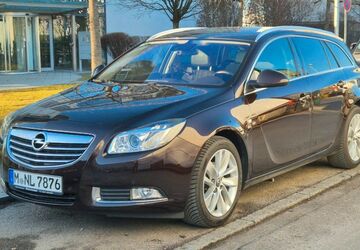 Opel Insignia 103.510 km 8.500 &euro; München 80807