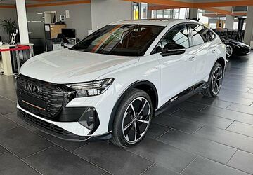 Audi Q4 19.700 km 59.900 &euro; Egling 82544