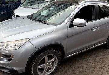 Peugeot 4008 129.000 km 6.980 &euro; München 81827
