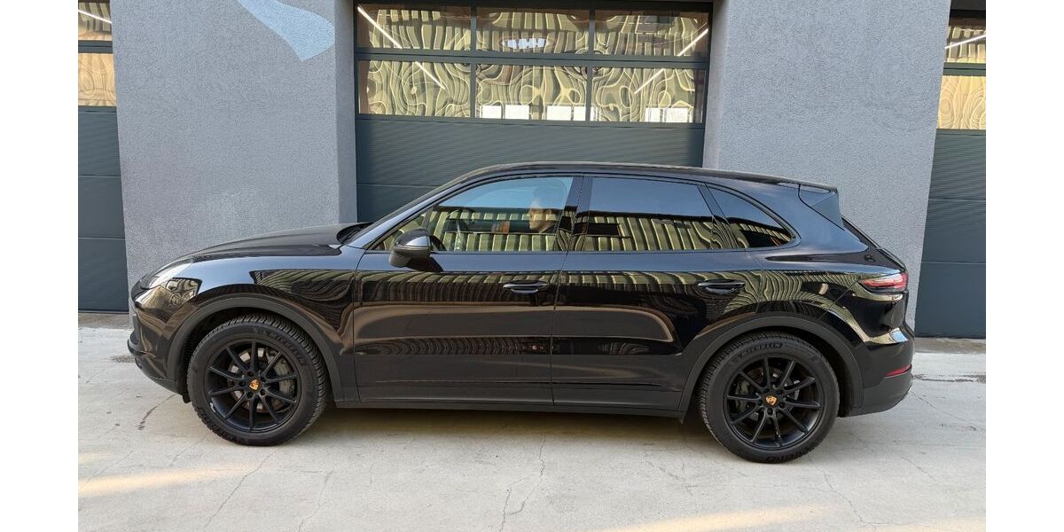 Porsche Cayenne 164.608 km 38.900 &euro; Gröbenzell 82194