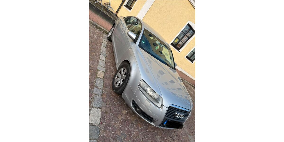 Audi A6 301.000 km 3.700 &euro; München 81249