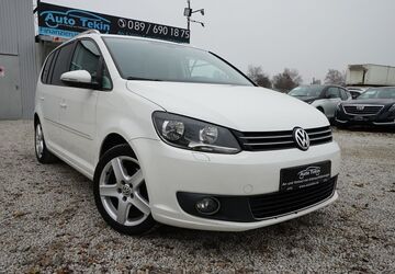 VW Touran 268.619 km 6.950 &euro; München 81829