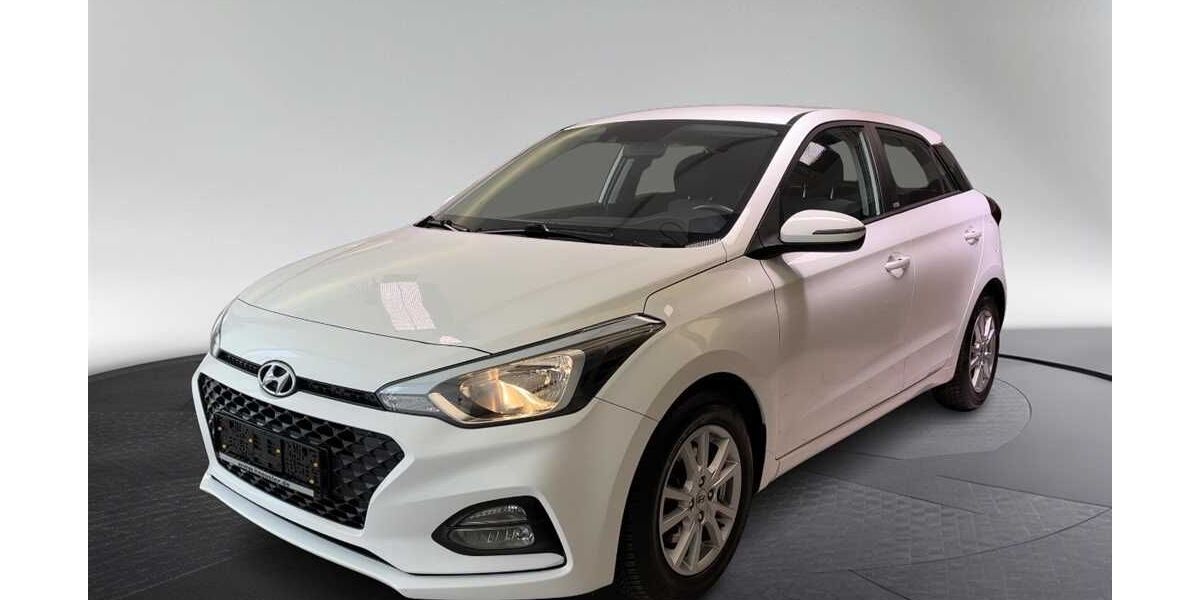 Hyundai i20 91.200 km 12.890 &euro; München 80339