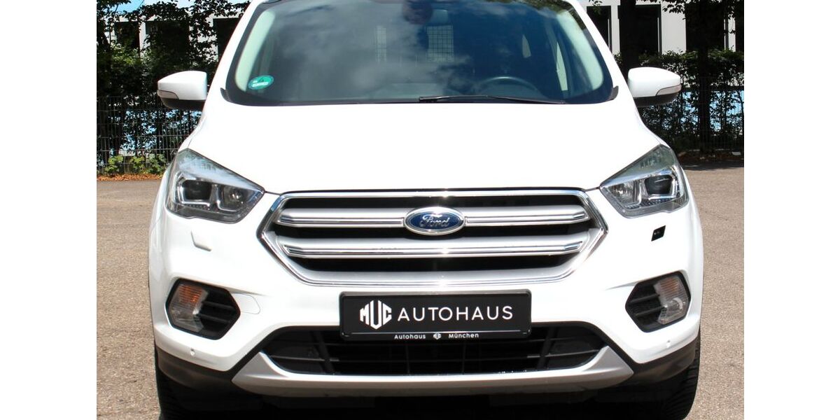 Ford Kuga 99.000 km 14.999 &euro; München 80636
