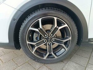 Kia XCEED 1.6T DCT7 BLACK XDITION XCL 41.784 km 24.960 &euro; Höhenkirchen-Siegertsbrun 85635