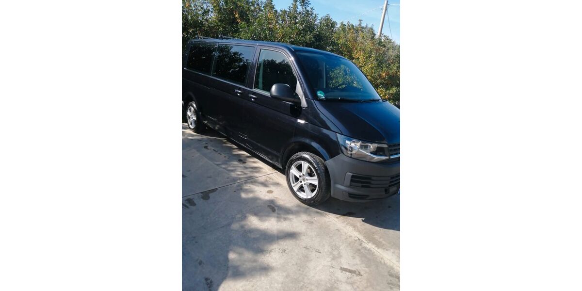 VW T6 Transporter 208.000 km 18.900 &euro; München 80638