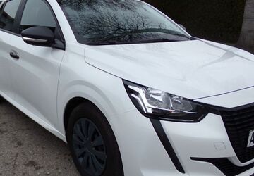 Peugeot 208 21.285 km 11.990 &euro; Hebertshausen bei Dachau 85241