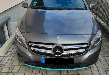 Mercedes-Benz A 180 137.900 km 9.600 &euro; München 81249
