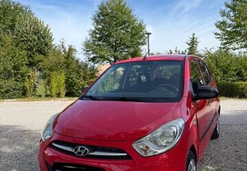 Hyundai i10 140.000 km 2.200 &euro; München 80999