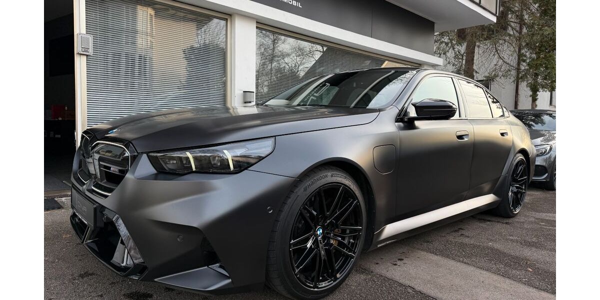 BMW M5 5.400 km 148.990 &euro; München 81549