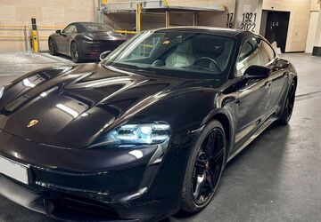 Porsche Taycan 19.890 km 79.499 &euro; München 80539