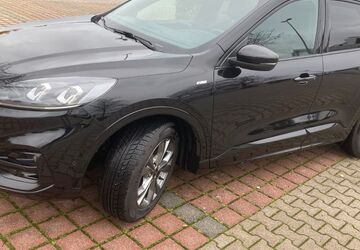 Ford Kuga 55.000 km 22.700 &euro; Sauerlach 82054