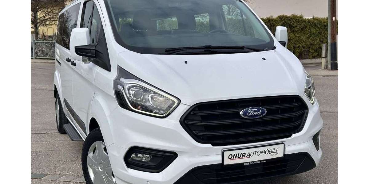 Ford Transit Custom 86.700 km 25.950 &euro; München 81245