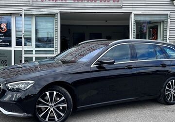 Mercedes-Benz E 300 111.000 km 29.990 &euro; München 81243