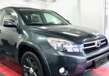 Toyota RAV 4 240.000 km 5.950 &euro; München 81825