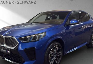 BMW iX2 6.000 km 58.590 &euro; Kirchseeon 85614