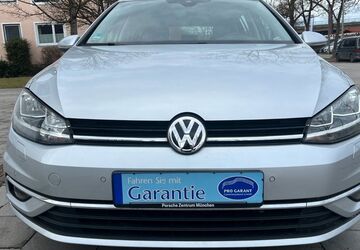 VW Golf 37.800 km 18.990 &euro; München 81825