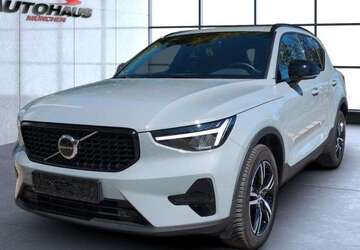 Volvo XC40 20.200 km 28.990 &euro; München 81825