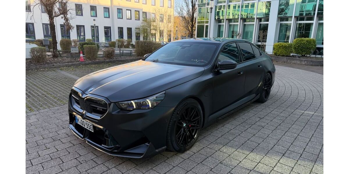 BMW M5 23.000 km 131.300 &euro; Ismaning 85737