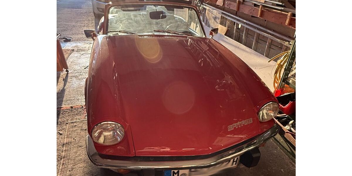 Triumph Spitfire 59.470 km 9.600 &euro; München 81829
