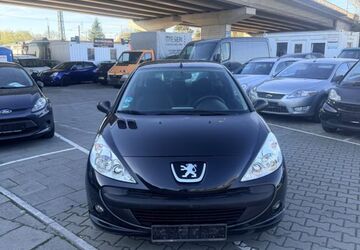 Peugeot 206 170.000 km 799 &euro; München 81825