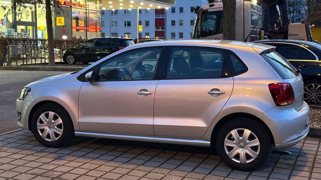 VW Polo 44.810 km 6.800 &euro; München 80939