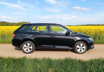 Skoda Fabia 73.000 km 9.400 &euro; Brunnthal 85649