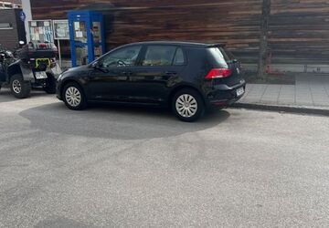 VW Golf 82.000 km 8.900 &euro; Planegg 82152