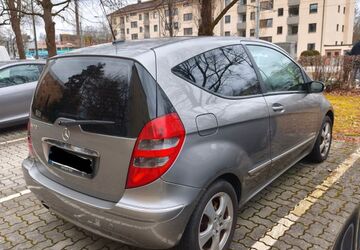 Mercedes-Benz A 170 144.932 km 1.500 &euro; München 81927