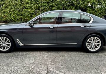 BMW 750 100.000 km 27.980 &euro; München 81827