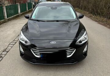 Ford Focus 72.000 km 13.100 &euro; Maisach 82216