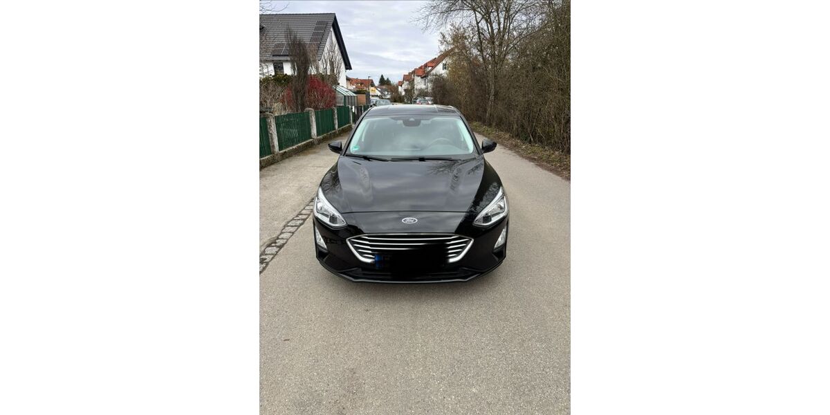 Ford Focus 72.000 km 13.100 &euro; Maisach 82216