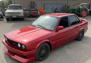 BMW 325 99.999 km 19.999 &euro; München 80797
