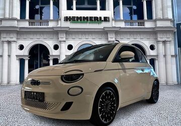 Fiat 500e 12.746 km 19.990 &euro; München 81827