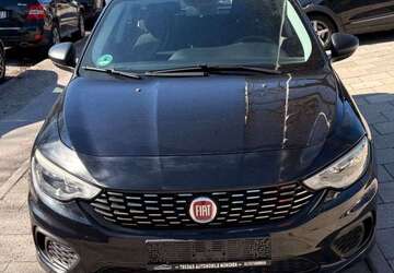 Fiat Tipo 128.000 km 7.950 &euro; München 81825