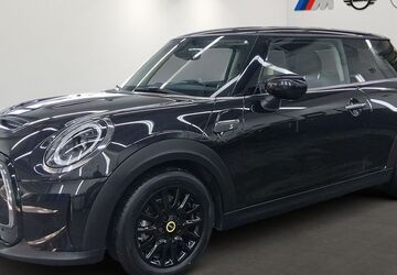 Mini Cooper SE 13.519 km 19.480 &euro; München 81827