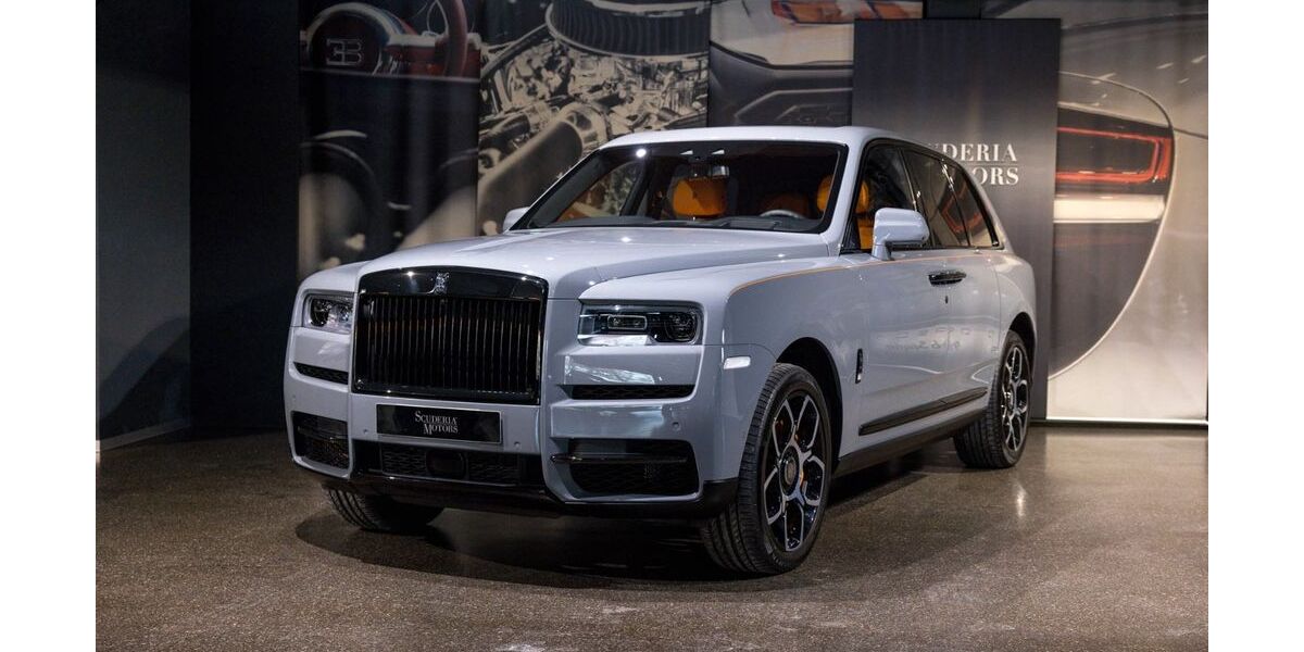 Rolls Royce Cullinan 29.000 km 403.410 &euro; München 81829