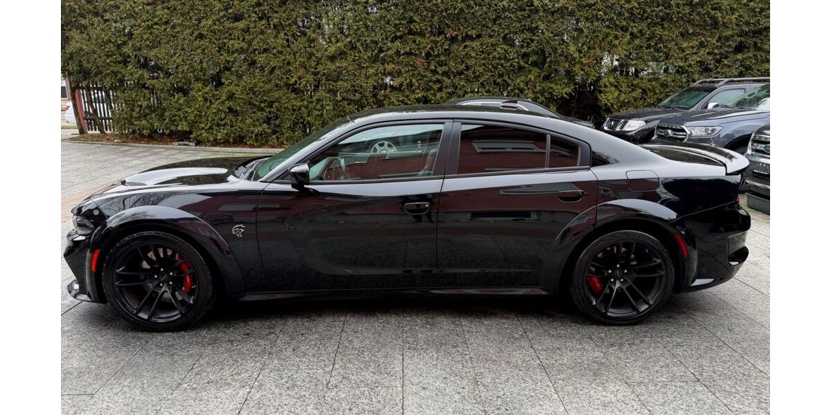 Dodge Charger 100.000 km 49.980 &euro; München 81827